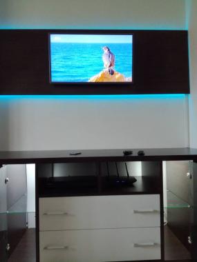 Стенка в гостиную комнату с LED подсветкой
